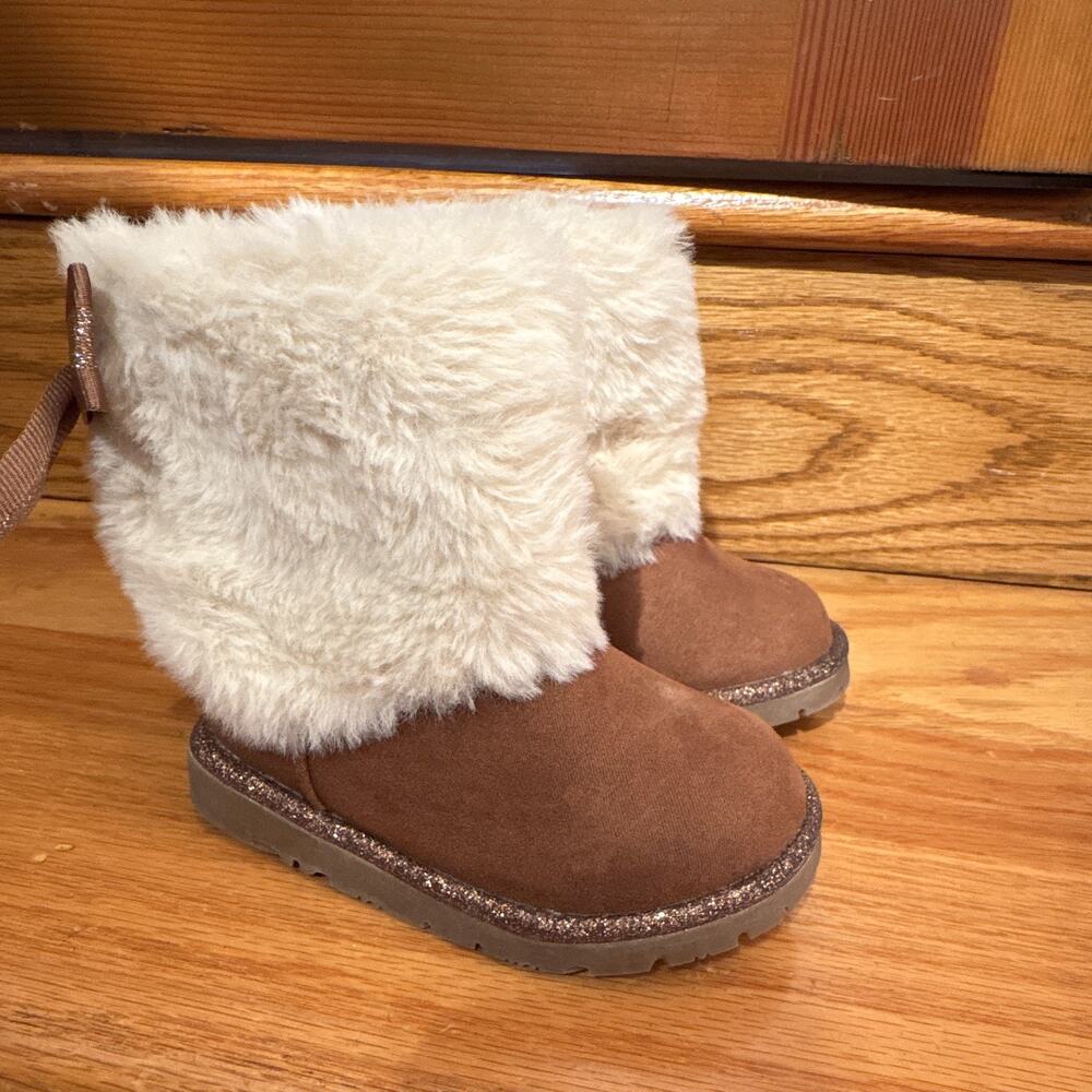 Olive & Edie Brown Faux Suede Faux Fur Bow Ankle Bootie Kids Size 6 M Slip On